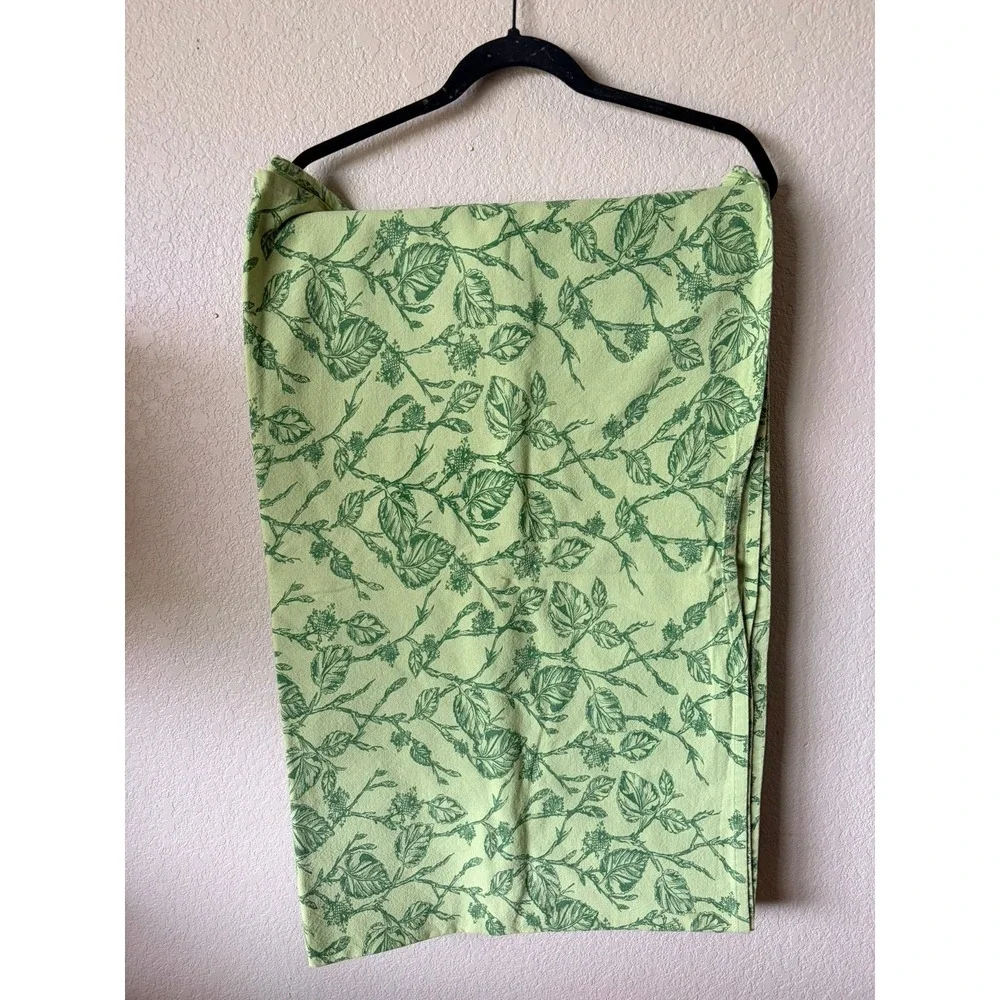Green Botanical Toile Print Tablecloth‎ Floral Leaf Vine Rectangular Linens